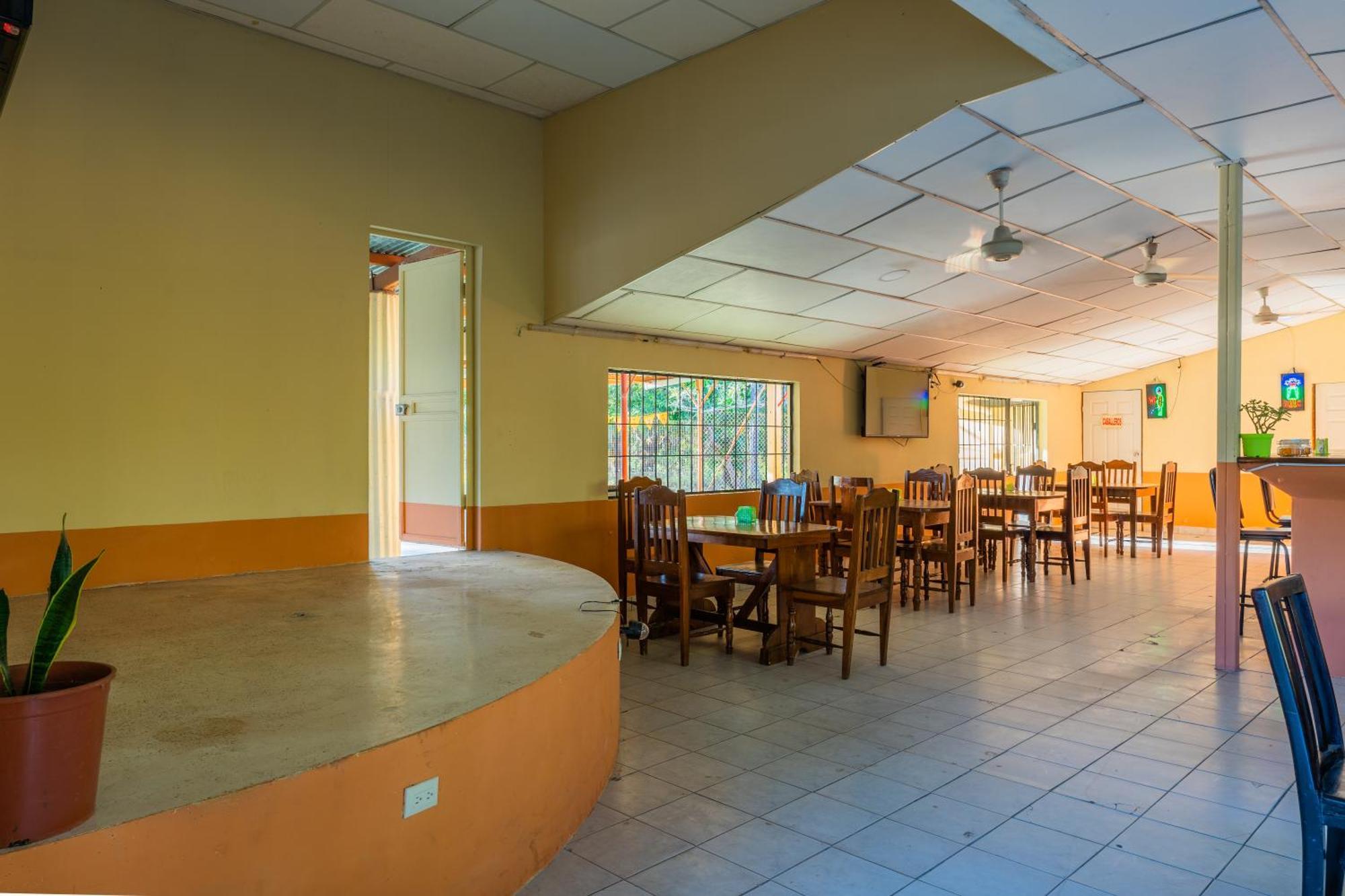 El Cocobolo Food&Rest Room 6 Bed And Breakfast Wifi Ac Pkg Gratis Liberia Exterior photo