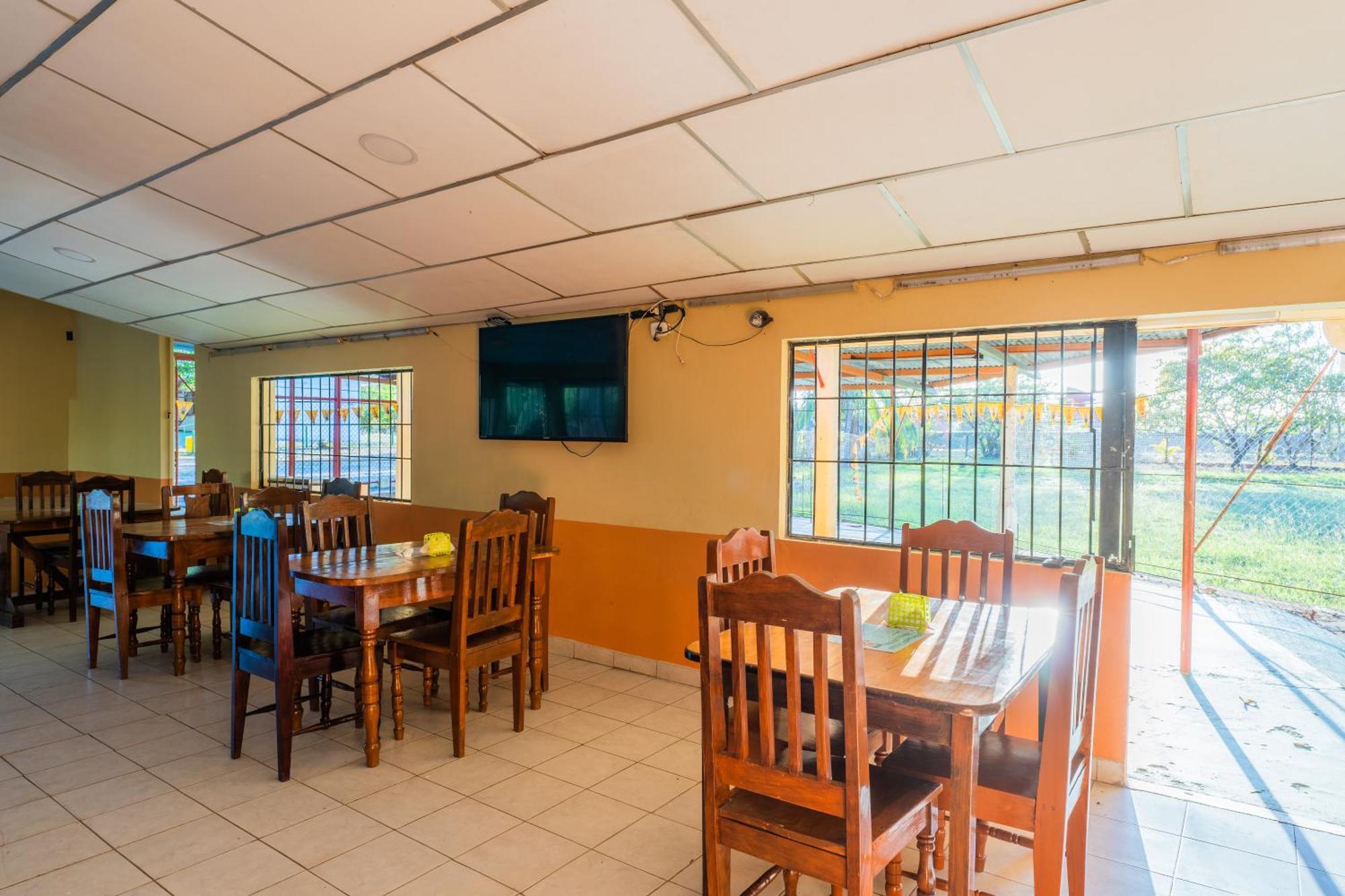 El Cocobolo Food&Rest Room 6 Bed And Breakfast Wifi Ac Pkg Gratis Liberia Exterior photo